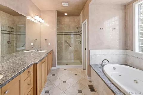 8716 E Iliff Dr, Denver, CO 80231 photo 28