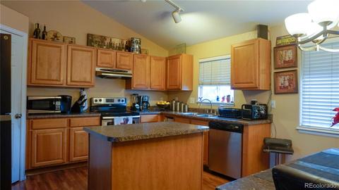 14592 E 52nd Ave, Denver, CO 80239 photo 3