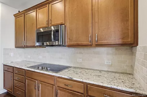 Kitchen - 25561 E 5th Pl, Aurora, CO 80018 photo 7 of 7