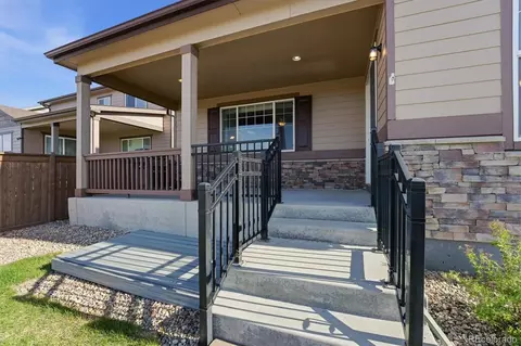 Exterior - 25561 E 5th Pl, Aurora, CO 80018 photo 4 of 7