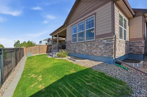 Exterior - 25561 E 5th Pl, Aurora, CO 80018 photo 6 of 7