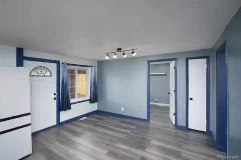 1240 S Navajo St, Denver, CO 80223