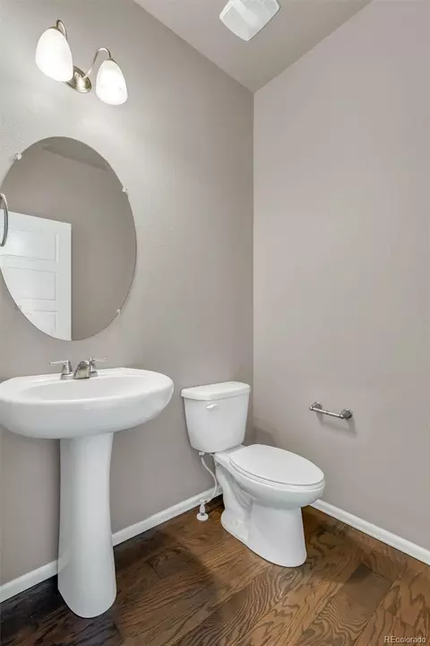Bath - 22426 E Layton Cir, Aurora, CO 80015 photo 1 of 3