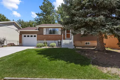 1125 Commanchero Dr, Colorado Springs, CO 80915