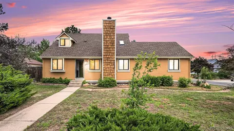 8445 Williamsburg Dr, Colorado Springs, CO 80920