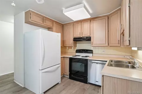 Kitchen - 9655 E Center Ave #9D, Denver, CO 80247 photo 2 of 2