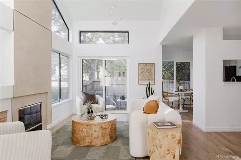 Living - 5042 Buckingham Rd, Boulder, CO 80301 photo 3 of 5
