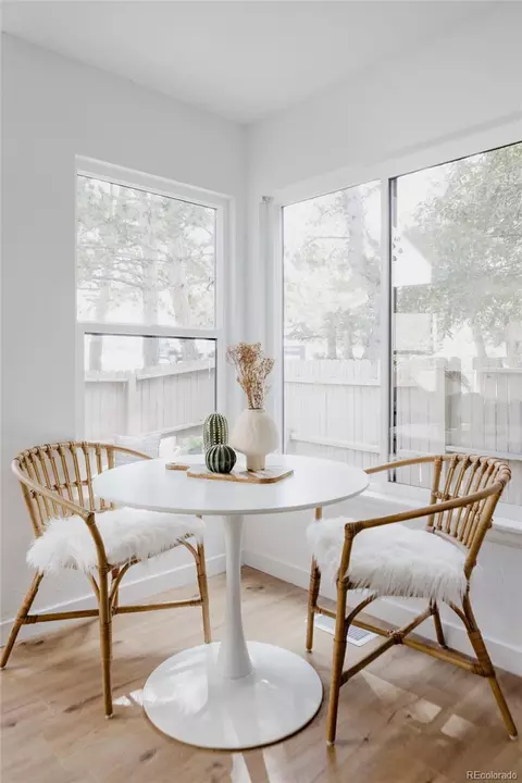 Dining - 5042 Buckingham Rd, Boulder, CO 80301 photo 1 of 4