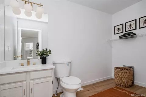 Bath - 5042 Buckingham Rd, Boulder, CO 80301 photo 1 of 5