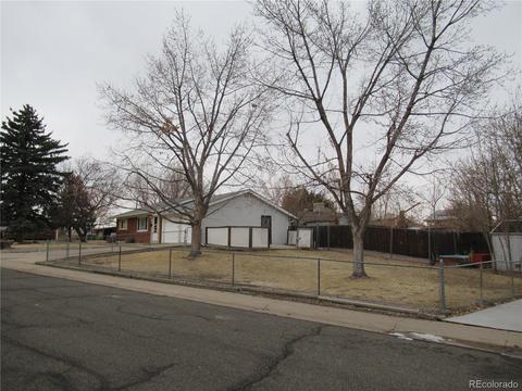 5357 Lynn Dr, Arvada, CO 80002 photo 2