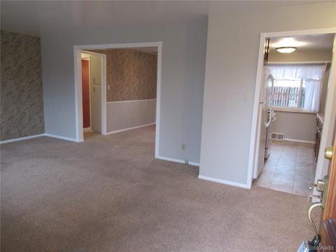 5357 Lynn Dr, Arvada, CO 80002 photo 4