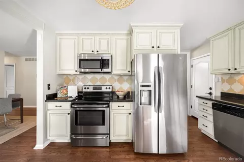Kitchen - 8334 E Kenyon Dr, Denver, CO 80237 photo 3 of 4