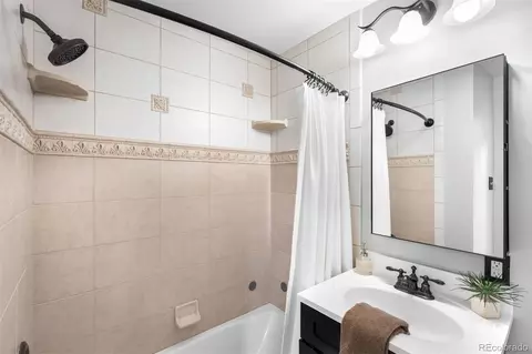Bath - 8334 E Kenyon Dr, Denver, CO 80237 photo 2 of 3