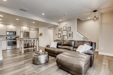 11115 E 25th Ave, Aurora, CO 80010 photo 2
