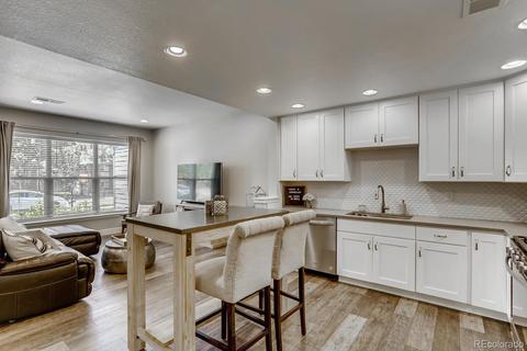 11115 E 25th Ave, Aurora, CO 80010 photo 9