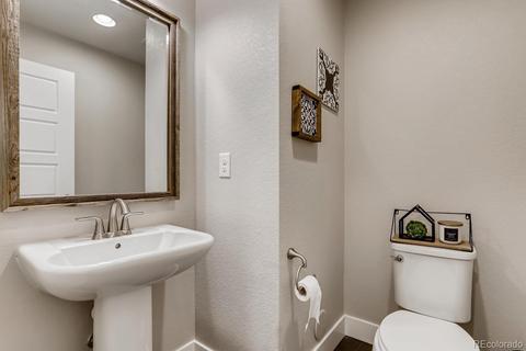 11115 E 25th Ave, Aurora, CO 80010 photo 12