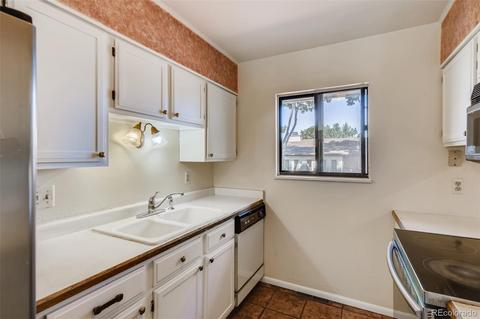 2318 S Eldridge St, Lakewood, CO 80228 photo 5
