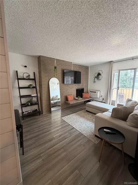 4110 Hale Pkwy #2C, Denver, CO 80220