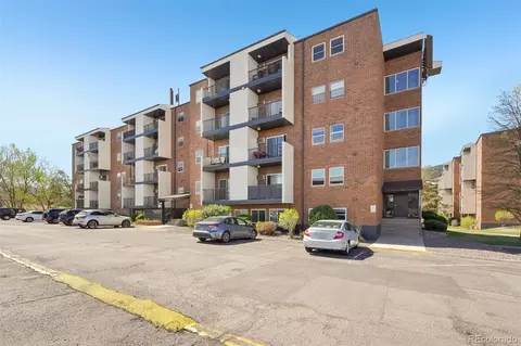 1150 Golden Cir #305, Golden, CO 80401