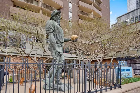 1020 15th St #31E, Denver, CO 80202