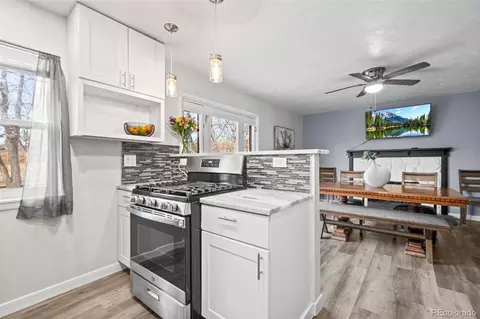 8777 Everett Ct, Arvada, CO 80005 photo 12