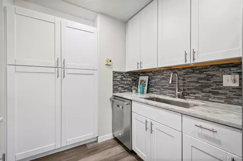 8777 Everett Ct, Arvada, CO 80005 photo 14