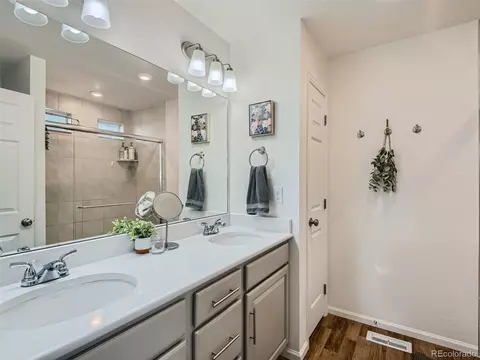 21773 E 46th Ave, Aurora, CO 80019 photo 12
