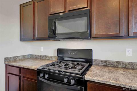 47362 Iris Ave, Bennett, CO 80102 photo 4