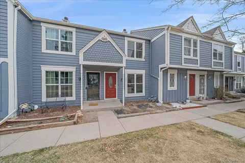 2262 S Jasper Way #B, Aurora, CO 80013