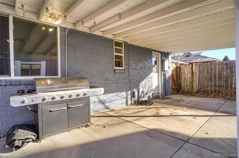 2933 Glencoe St, Denver, CO 80207 photo 34