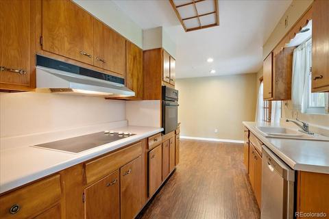 2425 Lee St, Lakewood, CO 80215 photo 11
