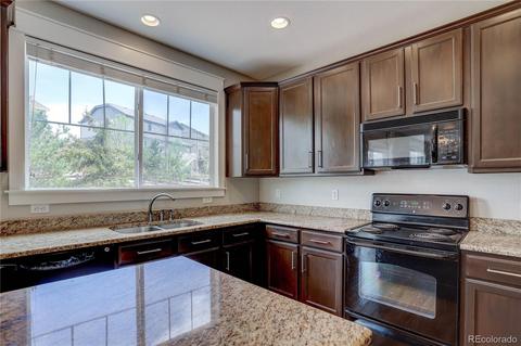 2390 Broadleaf Loop, Castle Rock, CO 80109 photo 9