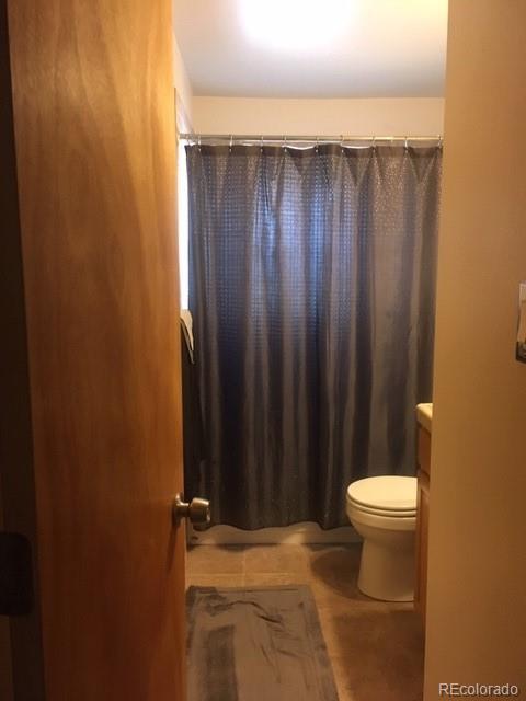 5547 Carson Way, Denver, CO 80239 photo 6
