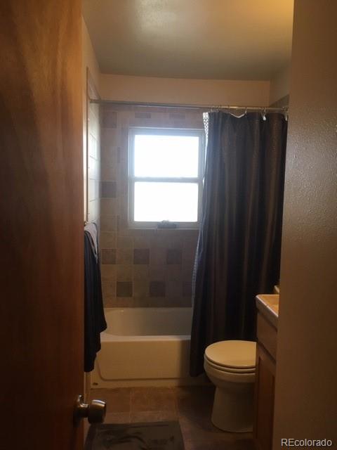 5547 Carson Way, Denver, CO 80239 photo 5