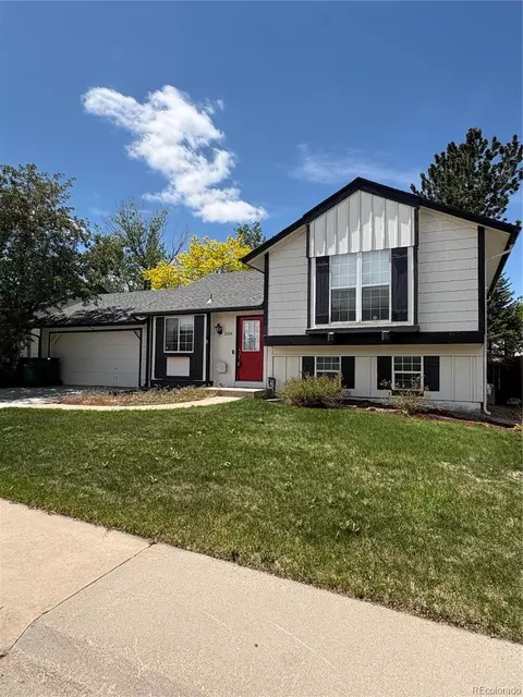 21124 E Powers Cir, Centennial, CO 80015