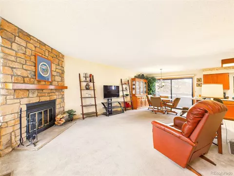 8777 W Cornell Ave #2, Lakewood, CO 80227