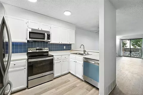 216 Wright St #107, Lakewood, CO 80228 photo 4