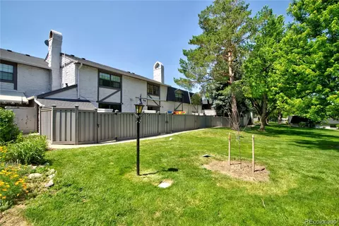 Exterior - 5821 E Ithaca Pl, Denver, CO 80237 photo 11 of 12