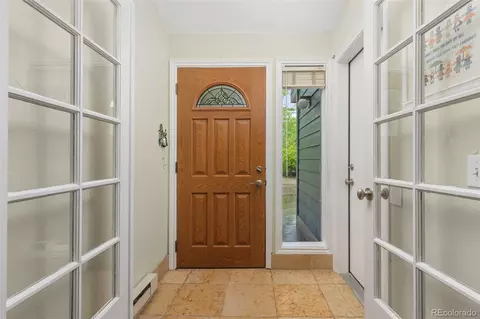 Entry Way - 1040 Poplar Ave, Boulder, CO 80304 photo 2 of 2
