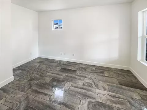 27895 E 7th Pl, Aurora, CO 80018 photo 10