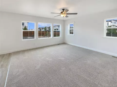 27895 E 7th Pl, Aurora, CO 80018 photo 3