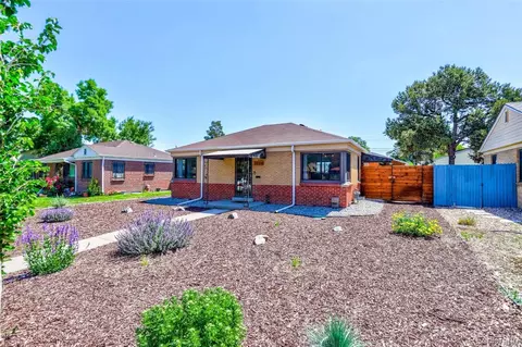 2230 Roslyn St, Denver, CO 80207