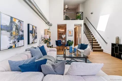 3195 Blake St #201, Denver, CO 80205