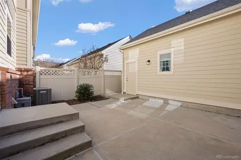 Exterior - 10317 Bellwether Ln, Lone Tree, CO 80124 photo 3 of 5