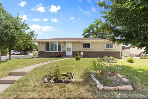 9830 E 5th Ave N, Aurora, CO 80010