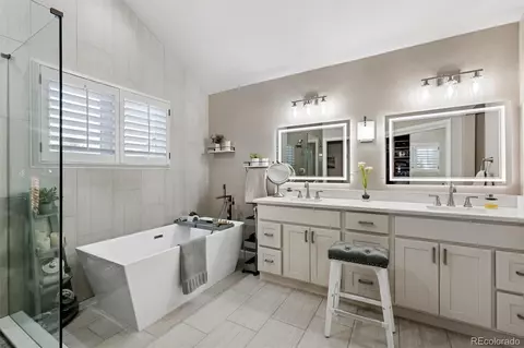 Bath - 16189 E Prentice Ln, Centennial, CO 80015 photo 3 of 5