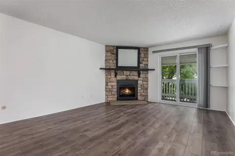8555 Fairmount Dr #J208, Denver, CO 80247