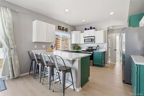Kitchen - 5548 Killarney Ct, Denver, CO 80249 photo 2 of 4