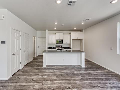 21546 E 59th Pl, Aurora, CO 80019 photo 8