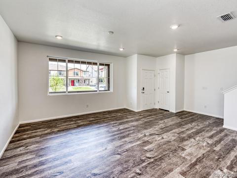 21546 E 59th Pl, Aurora, CO 80019 photo 6